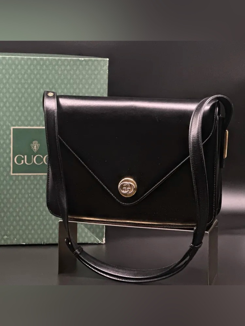 Authentic Vintage Gucci Black Leather Envelope Flap Bag